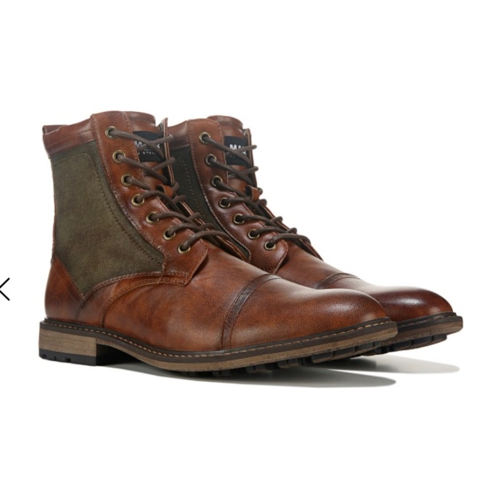 Steve Madden Bunsin Lace Up Boots